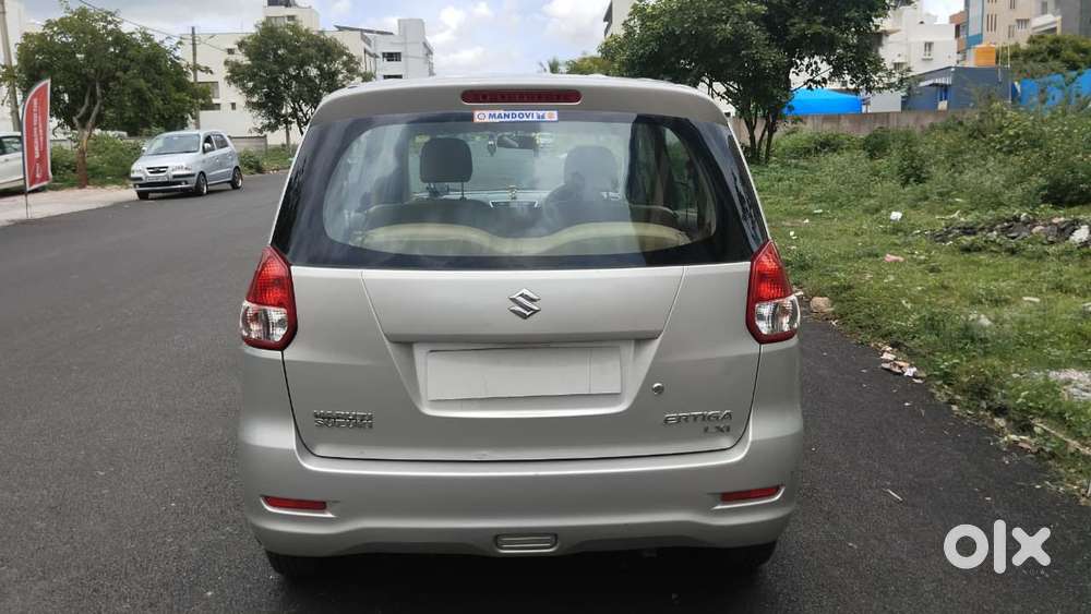 Maruti Suzuki Ertiga Lxi Shvs, 2012, Petrol