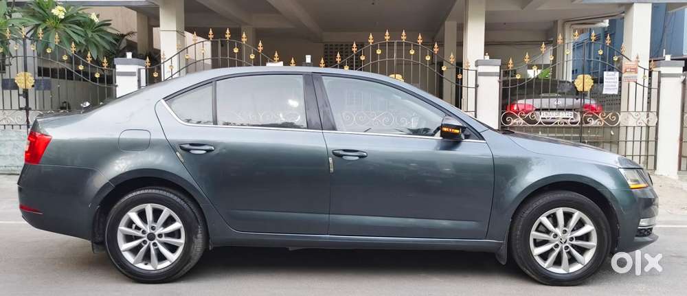 Skoda Octavia 1.8 Tsi Style At, 2017, Petrol