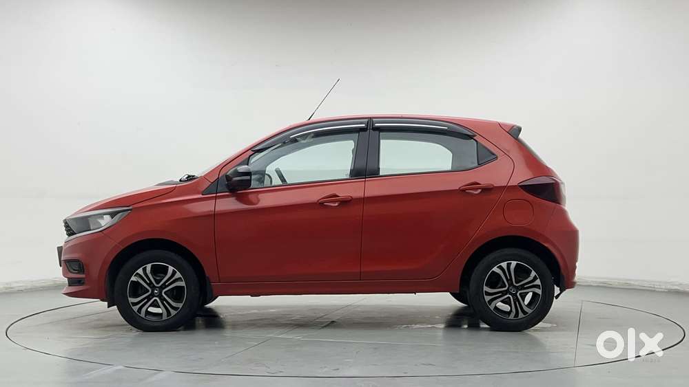 Tata Tiago 1.05 Revotorq Xt, 2022, Petrol