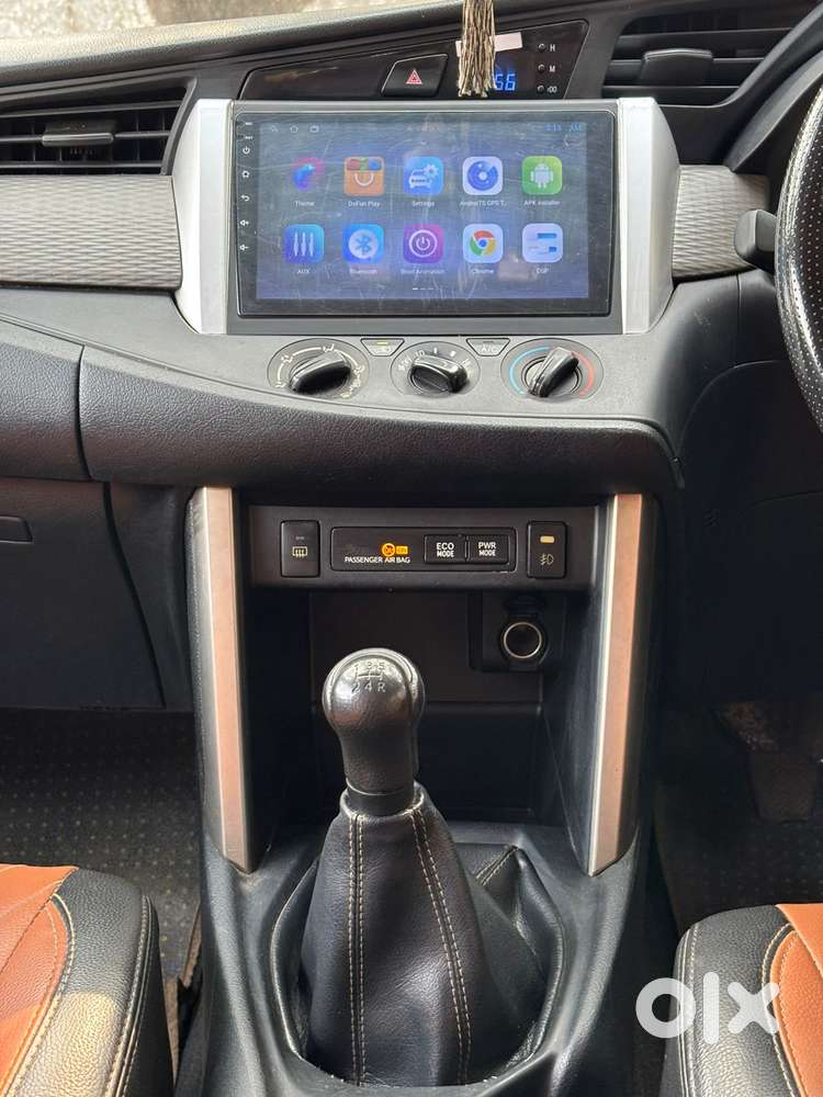 Toyota Innova Crysta 2.4 G Mt, 2017, Diesel