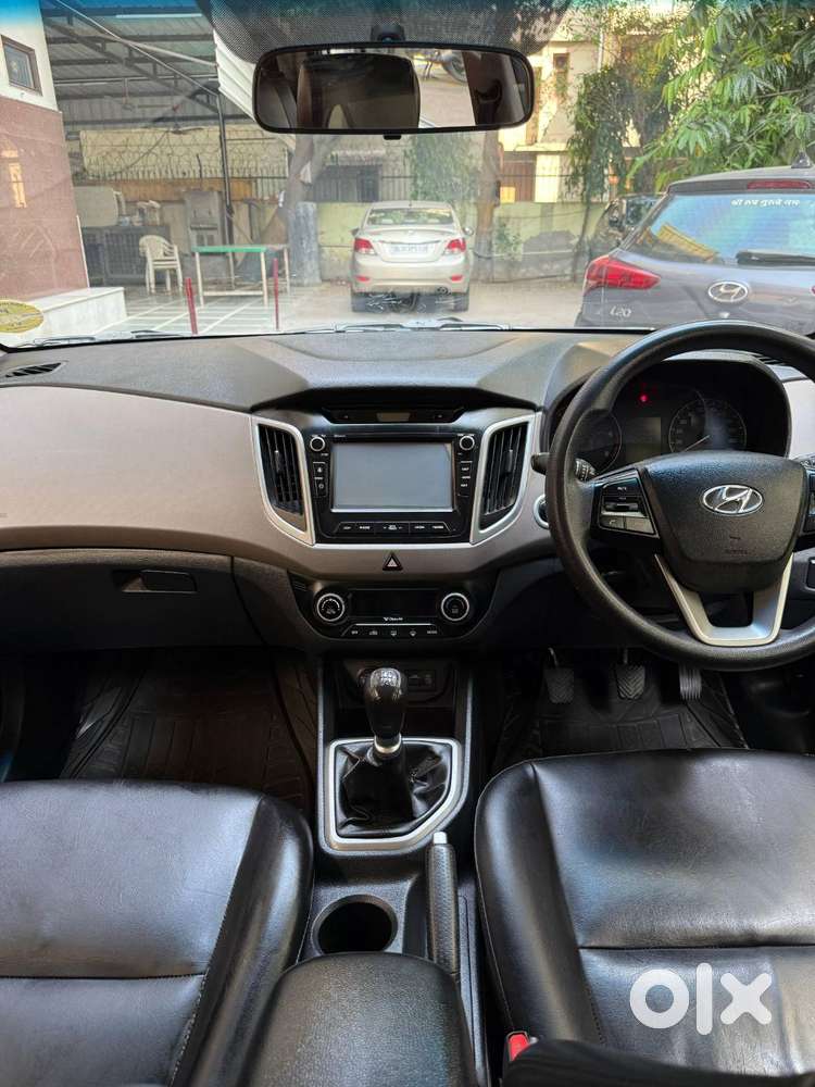 Creta Manual Top Model With Push Button Start