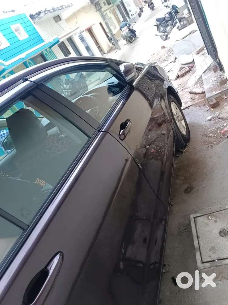 Toyota Innova Crysta 2018 Diesel 73000 Km Driven