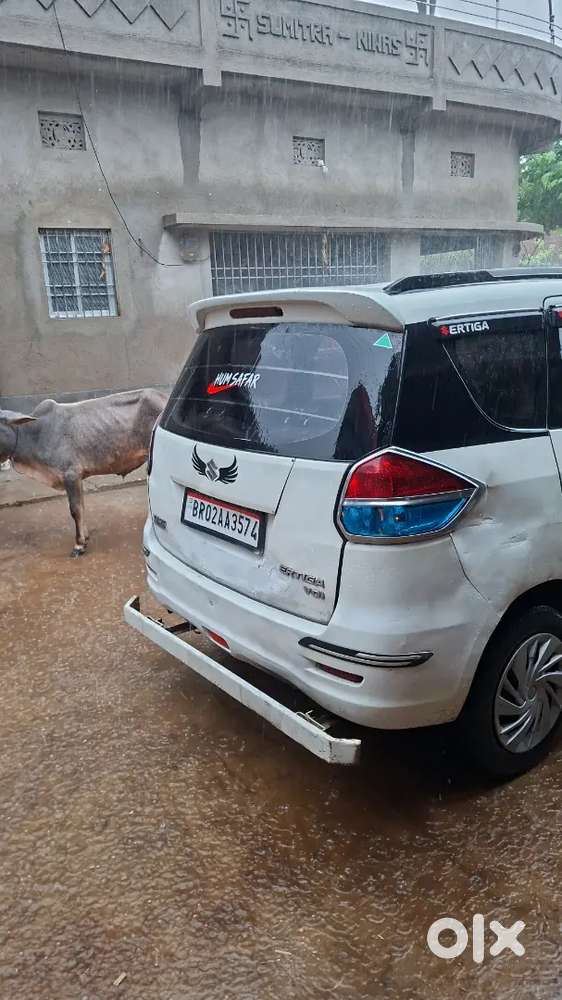 Maruti Suzuki Ertiga 2015 Diesel 250000 Km Driven