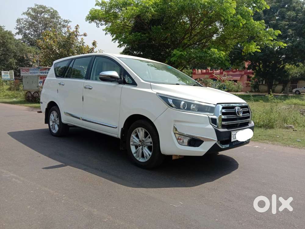 Toyota Innova Crysta 2.8 Z, 2017, Diesel
