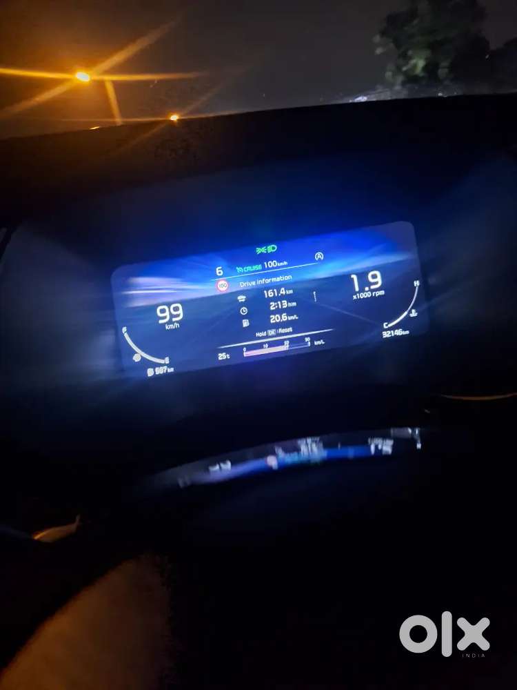 Carens Luxury Plus Turbo Petrol Imt (reg Feb 2025)