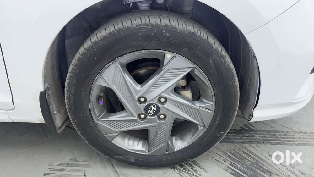 Hyundai Verna 1.5 Sx Vtvt Ivt, 2020, Petrol