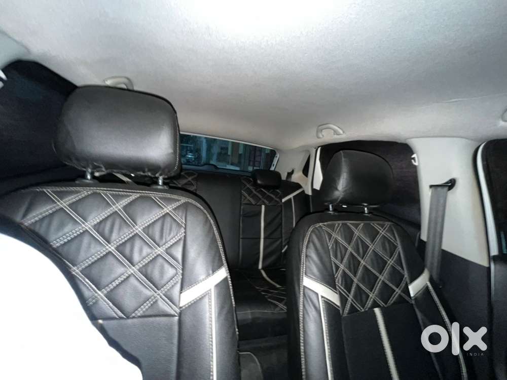 Volkswagen Polo Petrol 2015