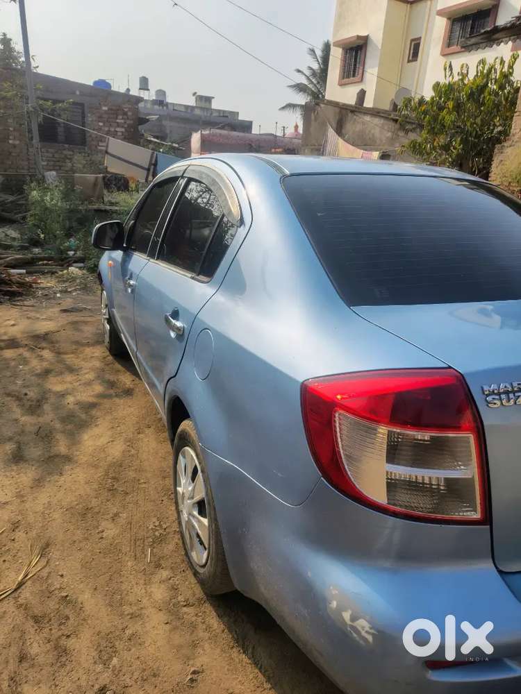 Maruti Suzuki Sx4 2011