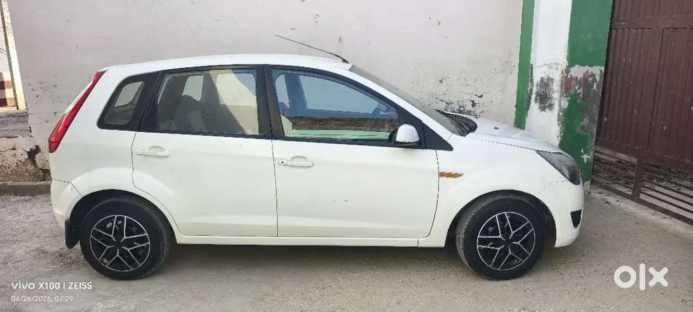 Ford Figo 2012 Diesel Well Maintained