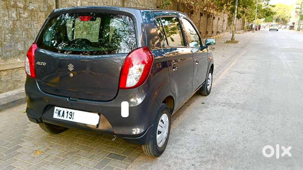 Maruti Suzuki Alto ,1st Owner. 15 K Running. Reverse Camera .