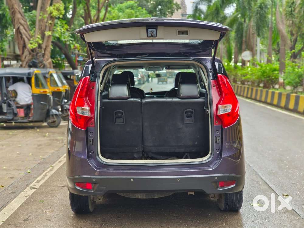 Mahindra Marazzo M8, 2018, Diesel