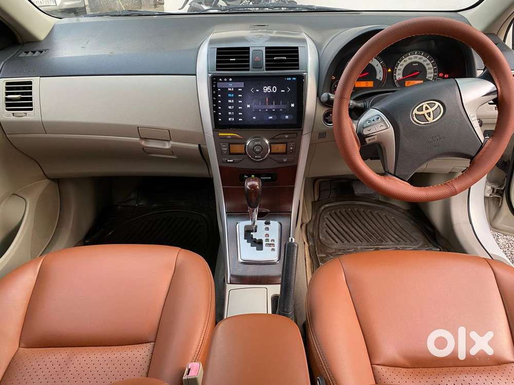 Toyota Corolla Altis [ ] 1.8 Vl At, 2011, Petrol