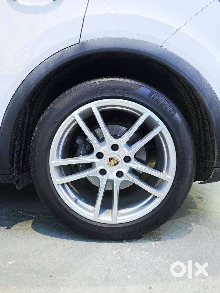 Porsche Cayenne, 2019, Petrol