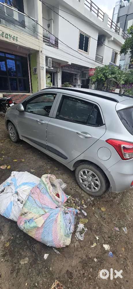 Honda Amaze Petrol Manual 2017  60000 Km  1st Owner