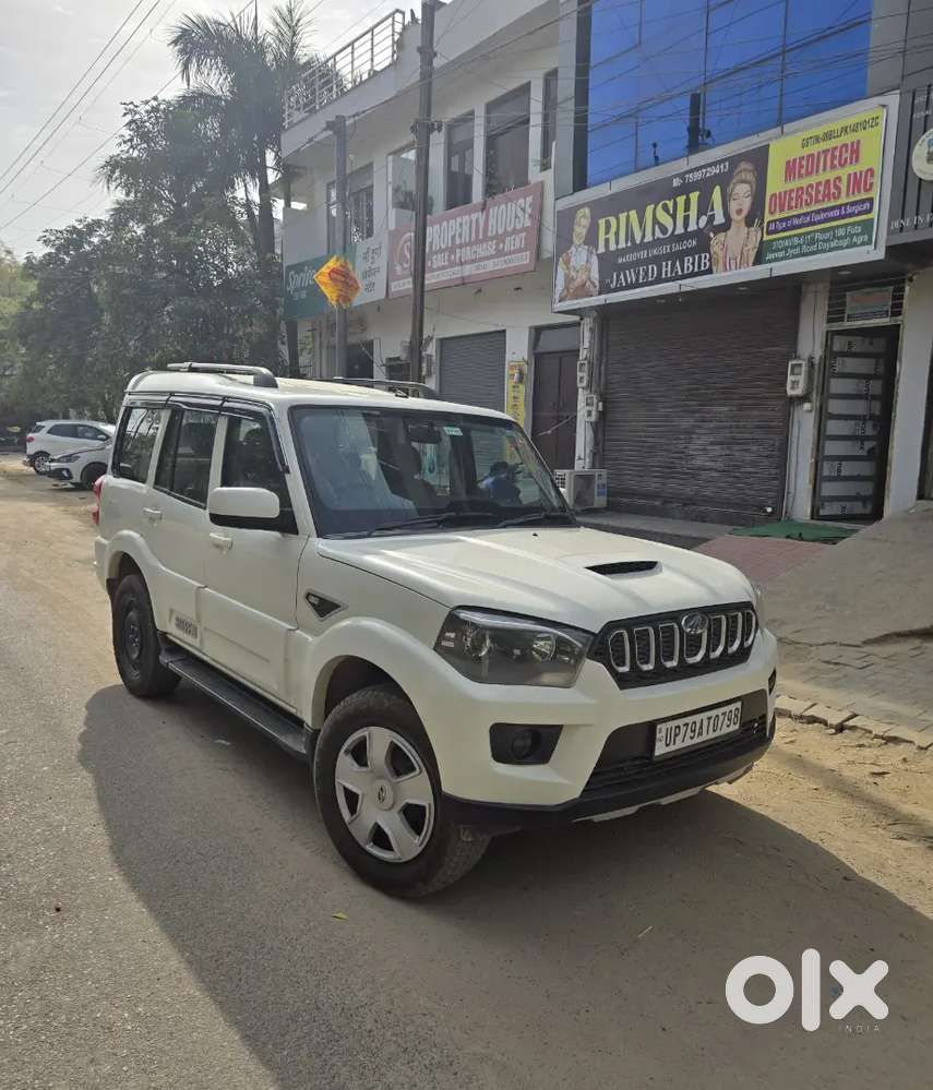 Mahindra Scorpio 2022 Diesel 100000 Km Driven
