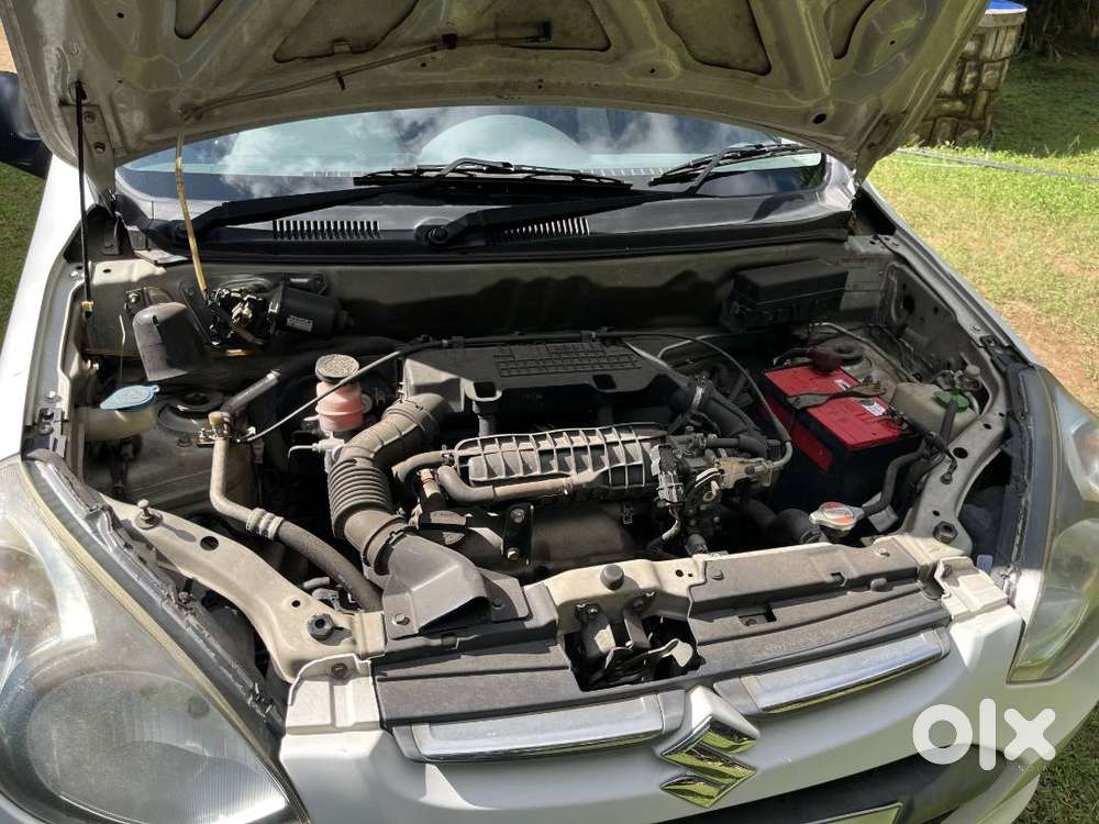 Maruti Suzuki Alto 2012 Petrol New Tires