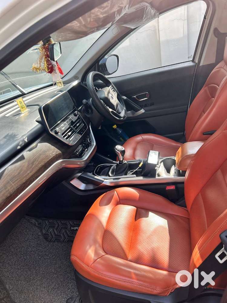 Tata Harrier Xt+ Manual 2023 (white) – Single Owner