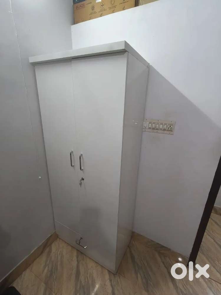 Small cupboard for clothes olx discount