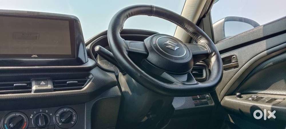 Maruti Suzuki Brezza 1.5 Lxi Smart Hybrid, 2024, Petrol