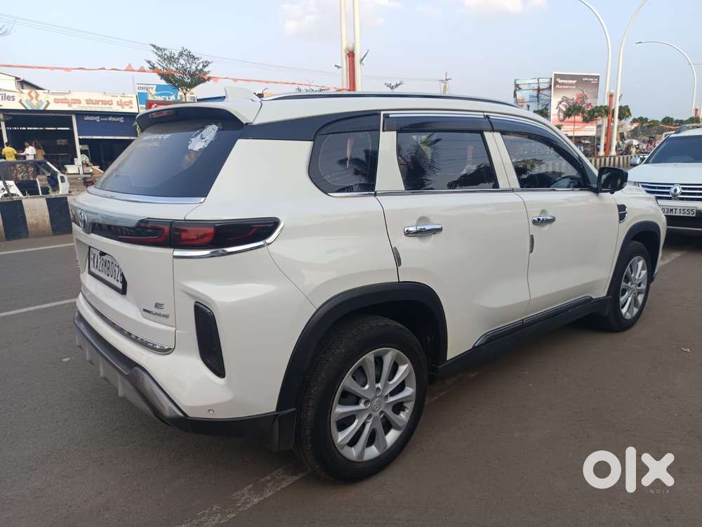 Toyota Urban Cruiser Hyryder E Neodrive Aero Edition, 2025, Petrol