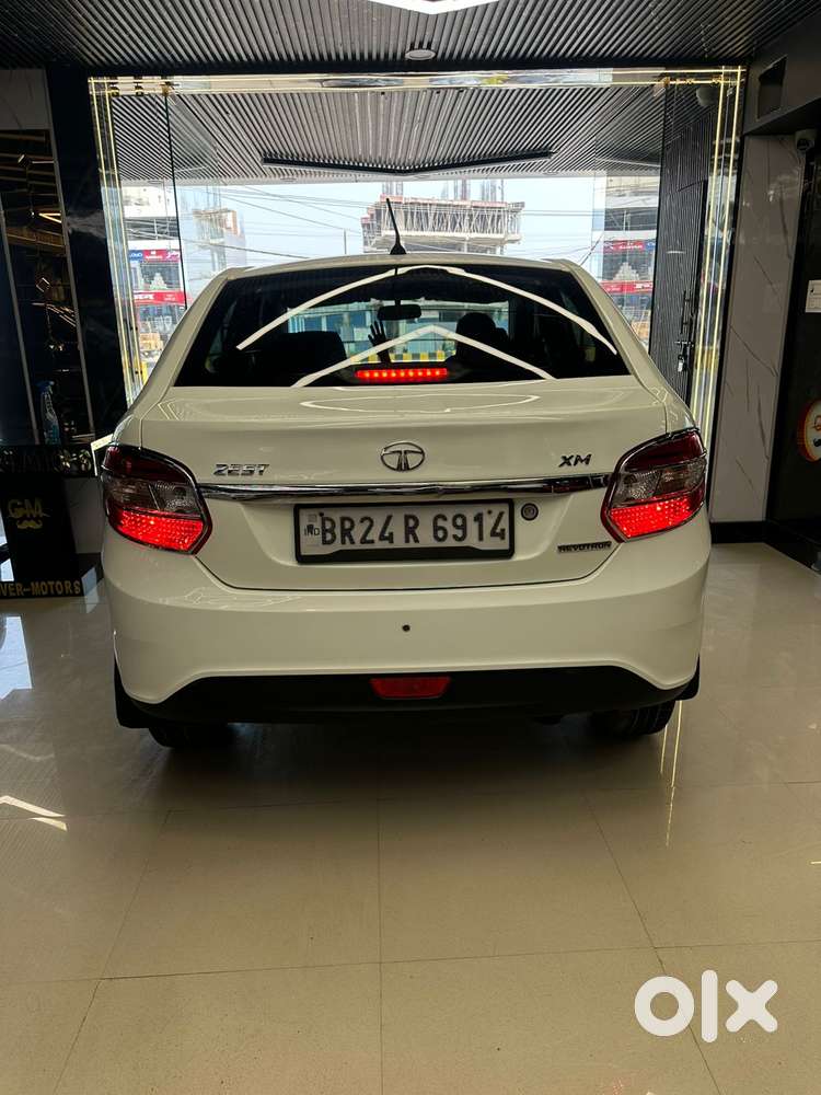 Tata Zest  1.2t Revotron Xm, 2015, Petrol