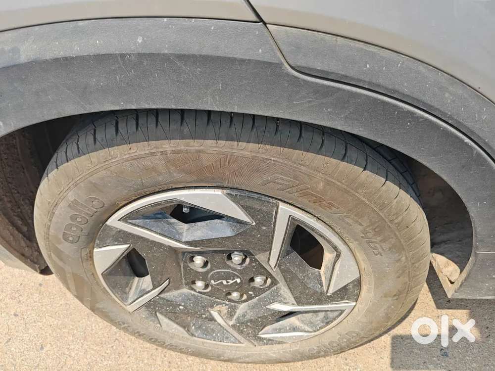 Kia Sonet 2025 Petrol 4000 Km Driven