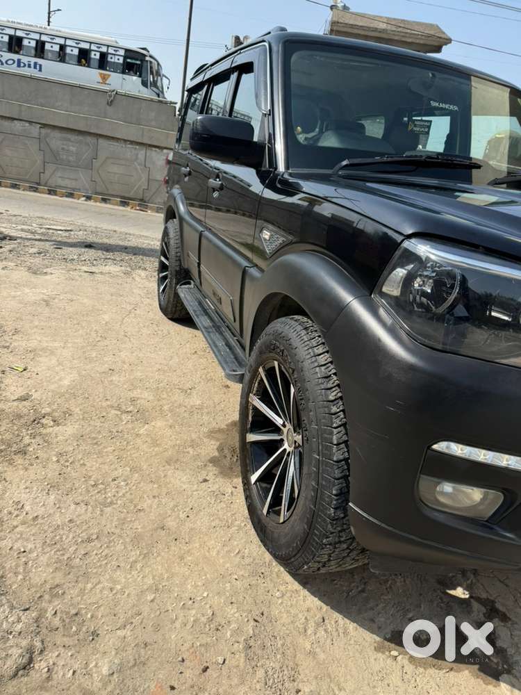 Mahindra Scorpio Diesel Car 2023