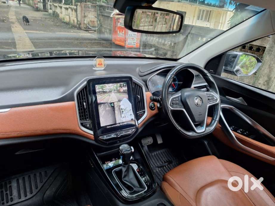 Mg Hector Plus 1.5 Sharp Turbo Cvt 6 Str, 2022, Petrol