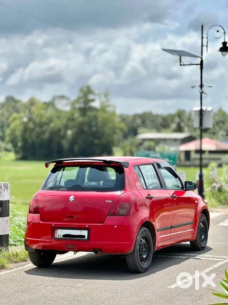 Maruti Suzuki Swift Vxi 2005