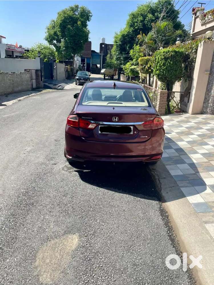 Honda City I-dtec (diesel)  2015