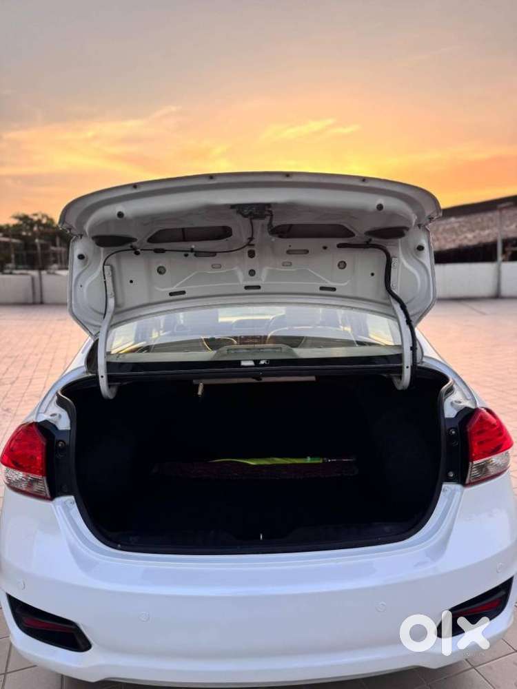 Maruti Suzuki Ciaz, 2017, Petrol