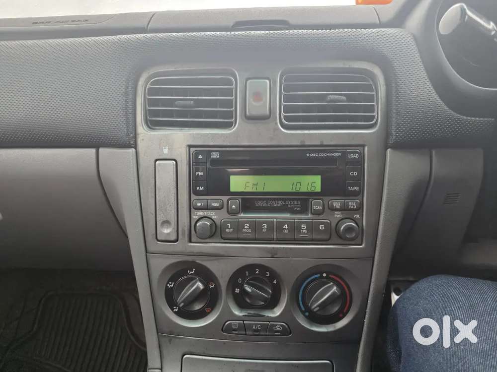 Subaru Forester 2004