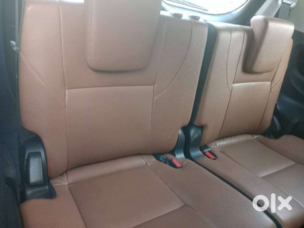 Toyota Innova Crysta 2.8z Automatic, 2016, Diesel