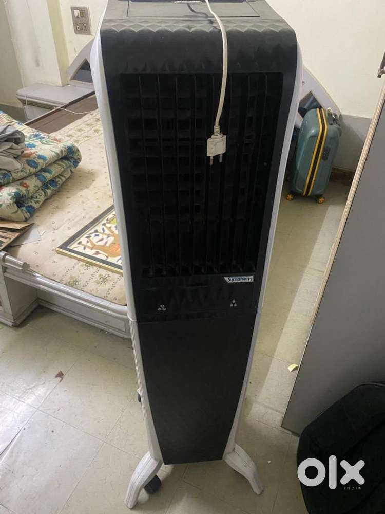 Symphony diet 3-D cooler ( price is negotiable )