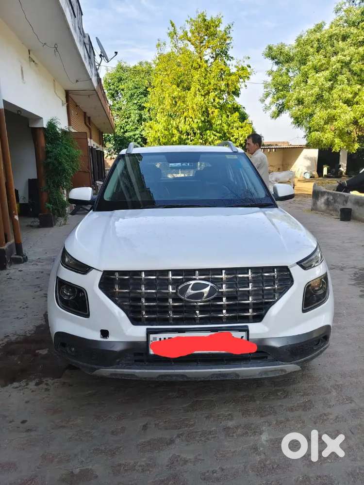 December 2019 Milage 26-28 In Highway And 24-25 In City