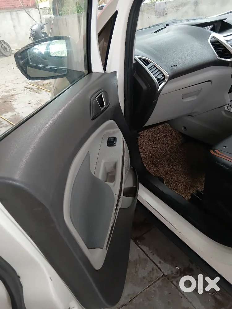 Ford Ecosport 2015 Diesel 73123 Km Driven