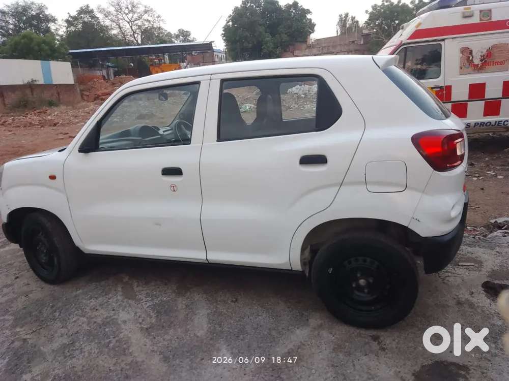 Maruti Suzuki S-presso Vxi 2022