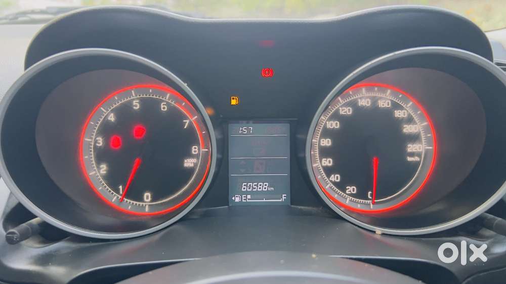 Maruti Suzuki Swift Vxi Optional, 2021, Petrol