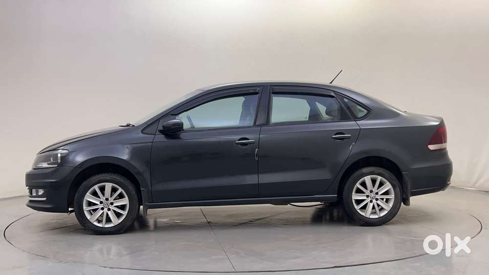 Volkswagen Vento Petrol Highline, 2015, Petrol
