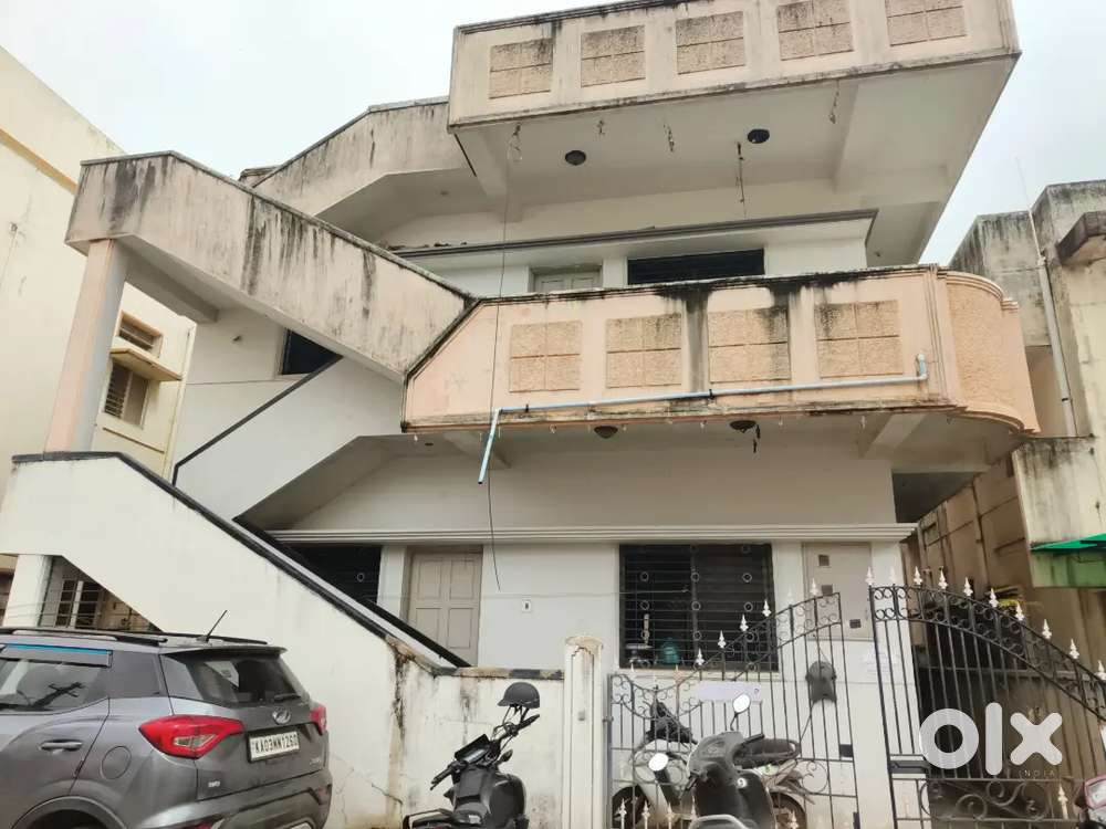 3BHK House for Rent at Madura Chetna Colony.