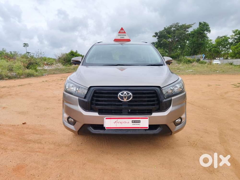 Toyota Innova Crysta 2.4 G Mt, 2023, Diesel