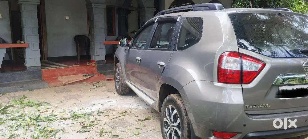 Nissan Terrano 2018 Diesel 45000 Km Driven