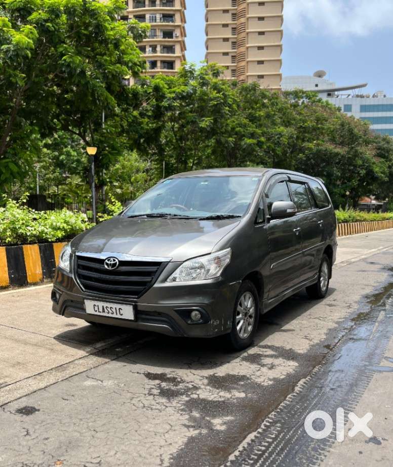 Toyota Innova 2.5 Vx 8 Str Bs-iii, 2012, Diesel