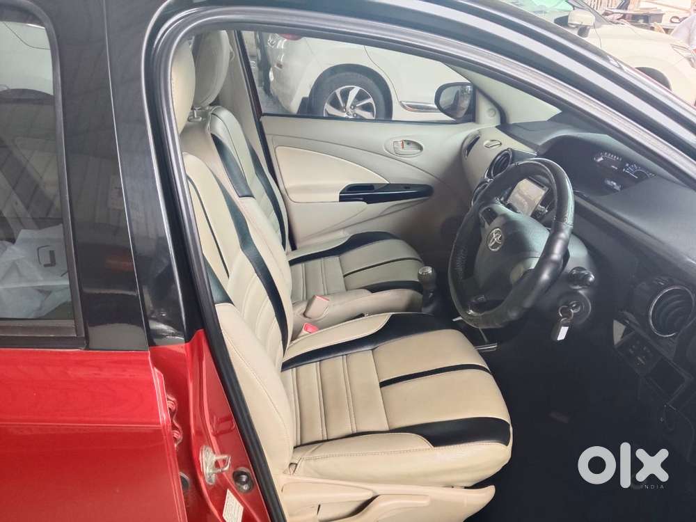 Toyota Etios Liva 1.2 Vx, 2017, Petrol