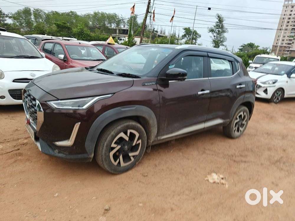 Nissan Magnite 1.0 Xv Premium Dual Tone, 2021, Petrol
