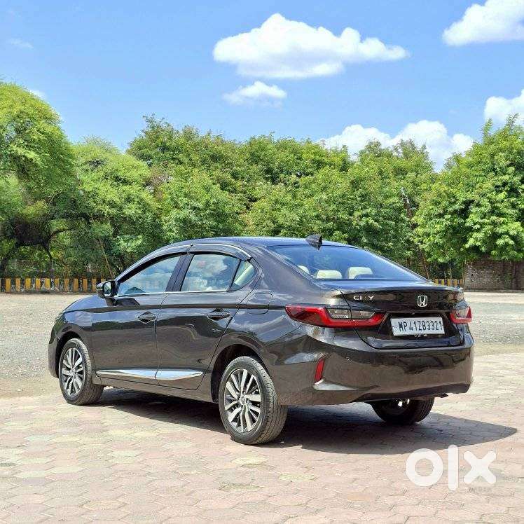 Honda City 1.5 V 5th Gen I-vtec Mt, 2023, Petrol