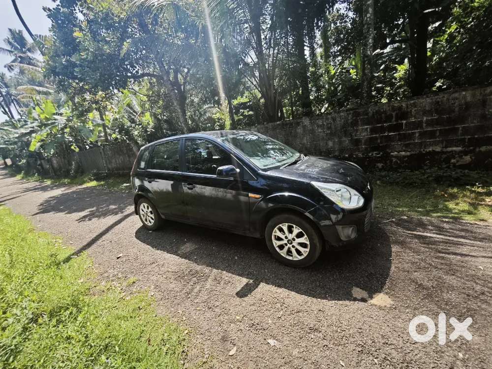 Ford Figo Titanium Plus 2014