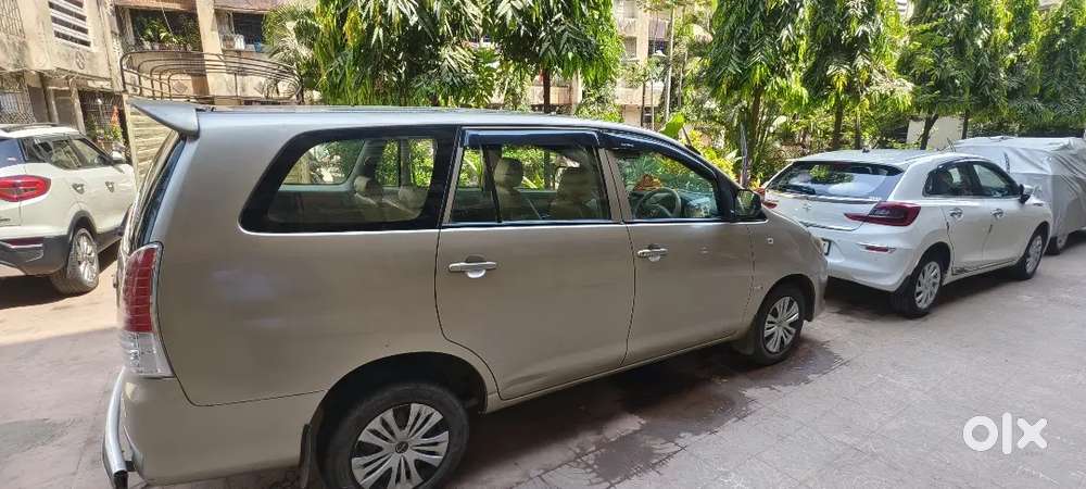 Toyota Innova 2009 Diesel 85000 Km Driven Well Maintained