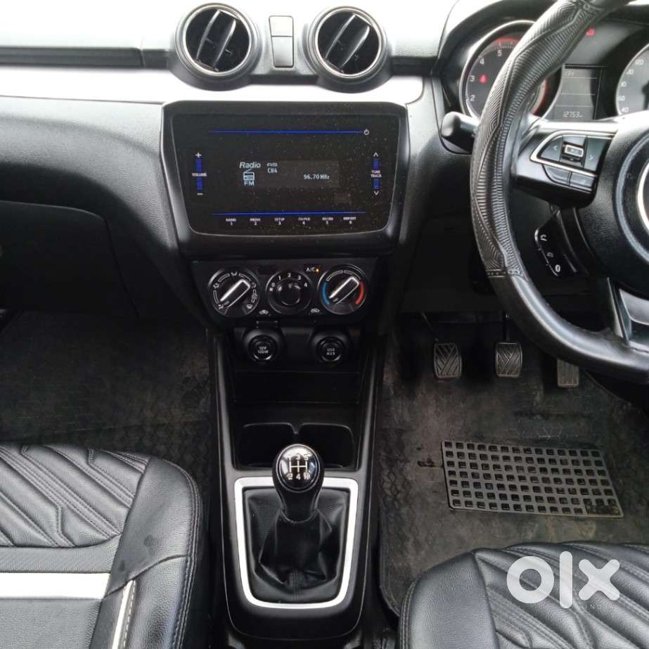 Maruti Suzuki Swift Vxi, 2022, Petrol