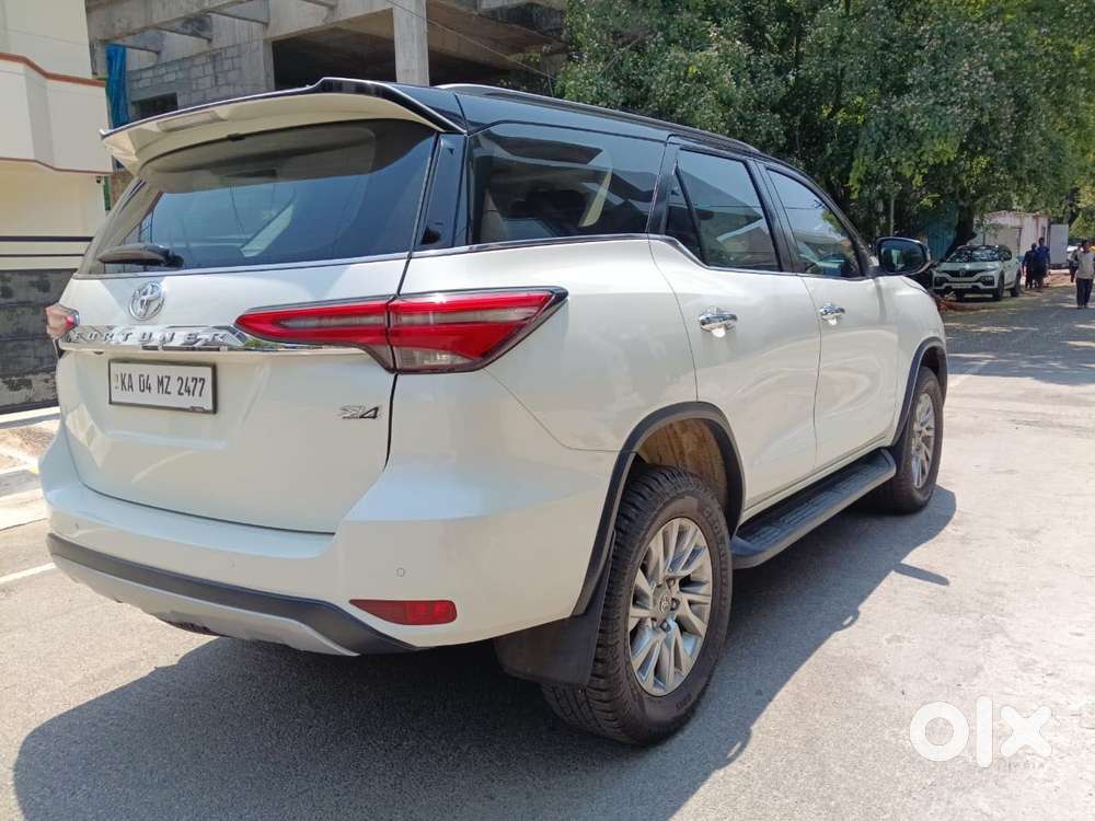 Toyota Fortuner 4x4 Mt 2.8 Diesel, 2021, Diesel